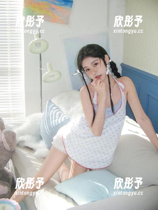 秀人网 - 李昔雨制服写真：完整原图与精选套图一次看
