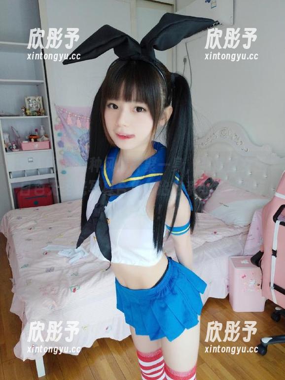 秀人网 - 万种风情齐聚一身，邹晶晶女王白色无圣光写真合集，治愈系可爱时刻等你来享！