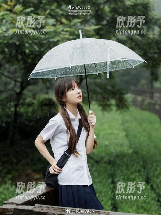 秀人网 - 雯大王susie倾情打造无圣光学妹写真作品，尽显清新魅力