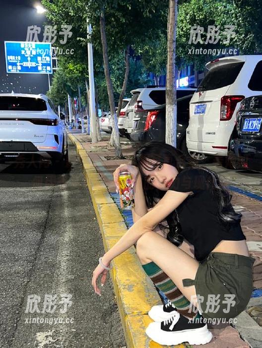 秀人网 - 颖仪baby和服写真合集：看她如何用镜头勾勒出和服的魅力与现代感