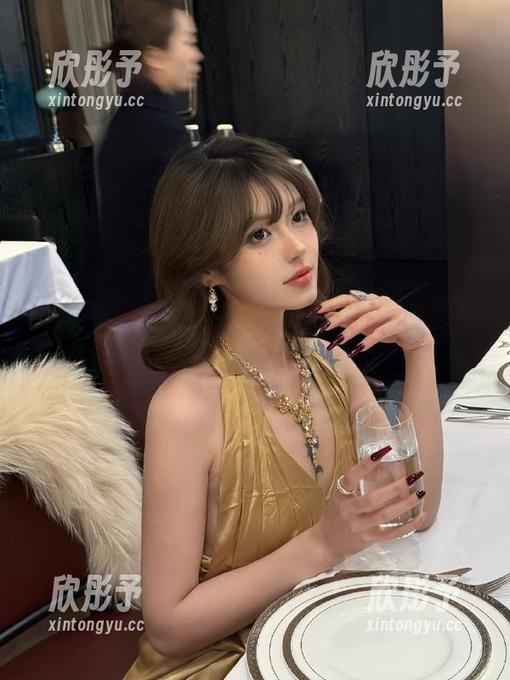 秀人网 - 时尚博主黎苏苏的睡衣高清图片，完美诠释休闲风