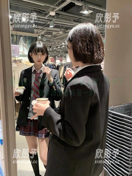 美媛馆 - 唐琪儿紧身牛仔裤写真，免费下载助你迈出时尚第一步！