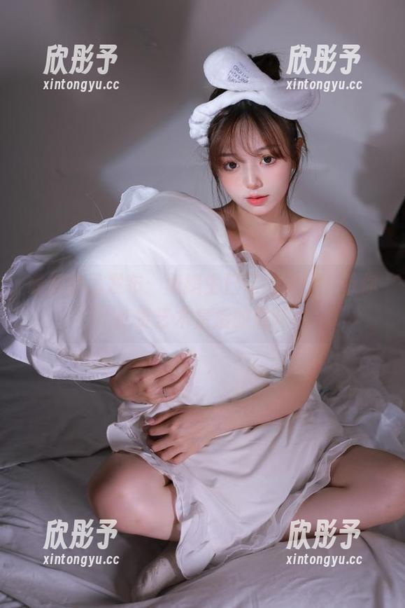 舞蹈生日记 最新作品发布:舞蹈生日记的原图,带你欣赏艺术皇后的韵味