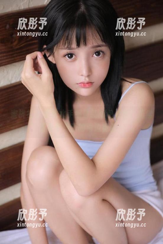 蜜桃社 - 美绪水手服最新图包更新，仿佛置身于浪漫的海边黄昏！