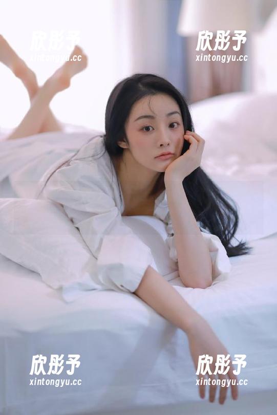 袜小喵精选套图，开工大吉，你准备好被“种草”了吗？