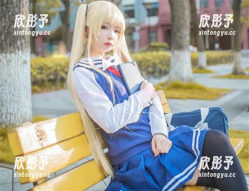 原图揭秘：香川澪泳池写真中的每一缕阳光与柔情